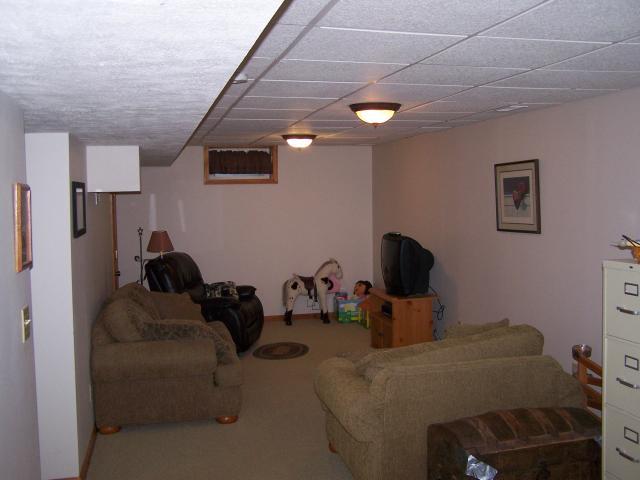 232 Pickrelltown Road West Liberty, OH 43357 - Photo 4 of 12 Gallery Image 4