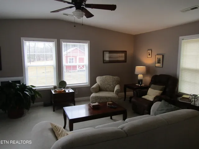 $269,900 | 357 Neal Road, Tazewell, TN 37879