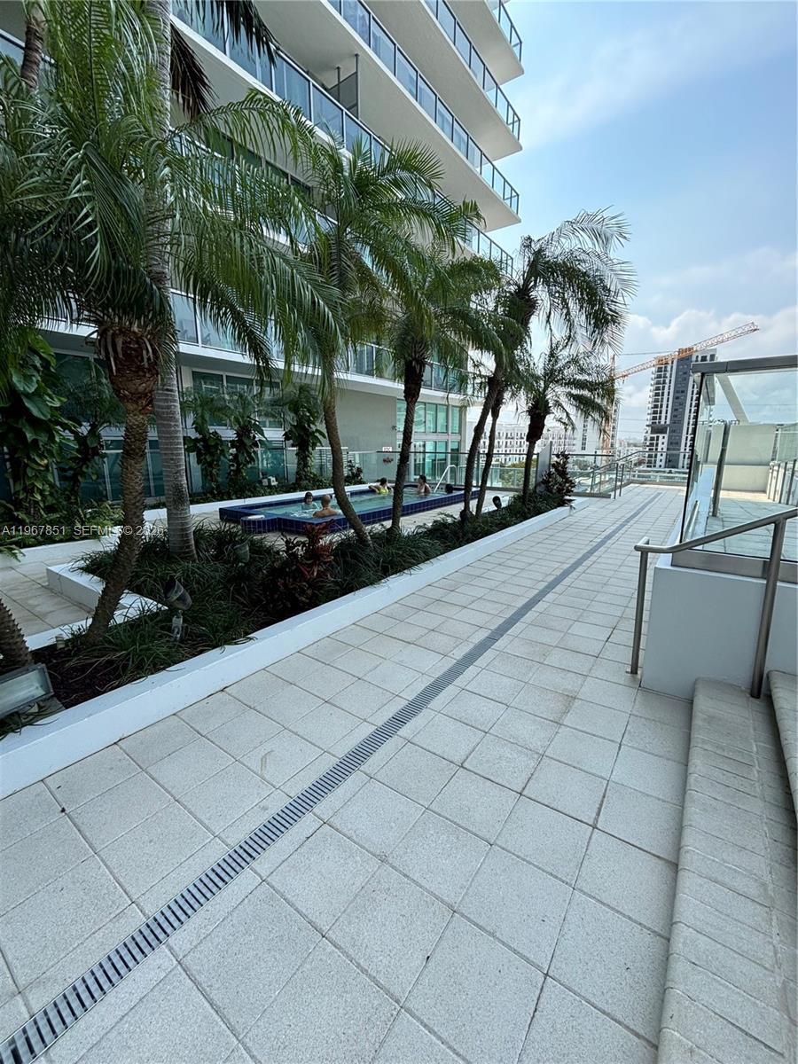 79 Southwest 12th Street, Unit 2703S Miami, FL 33130 - Photo 59 of 61 a view of outdoor space with seating area