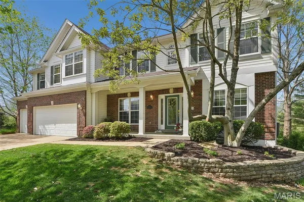 $839,000 | 1131 Wildhorse Meadows Drive, Chesterfield, MO 63005