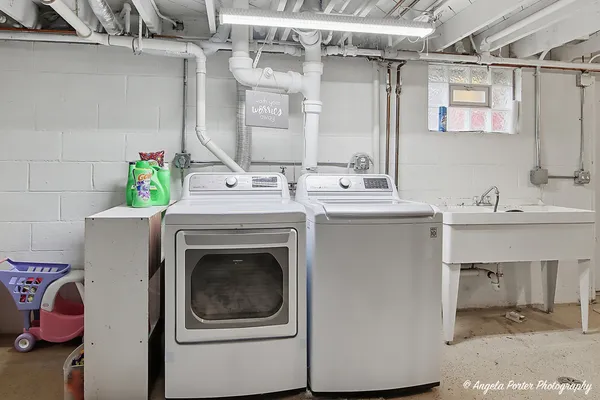 $349,000 | 937 Wicker Street, Woodstock, IL 60098