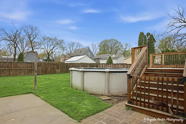 $349,000 | 937 Wicker Street, Woodstock, IL 60098