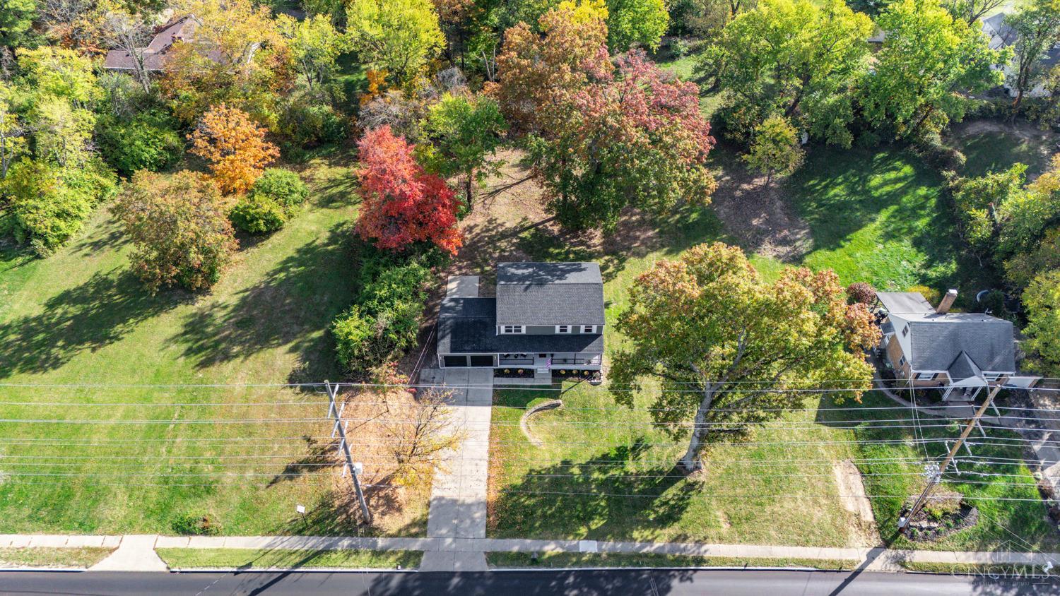 3138 Ebenezer Road Cincinnati, OH 45248 - Photo 2 of 57