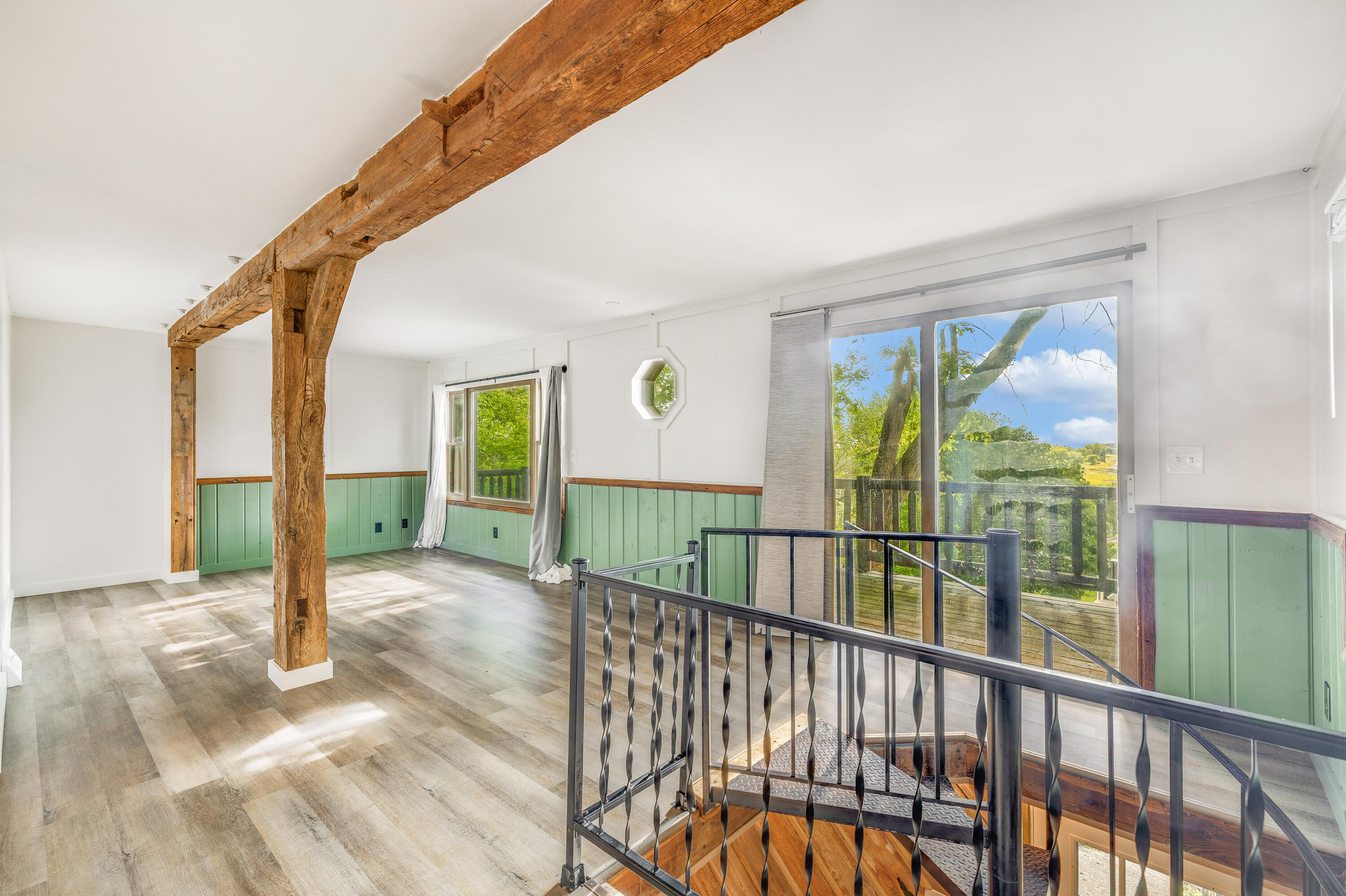 N6498 Orchard Heights Road Richmond, WI 53115 - Photo 4 of 20 11-06