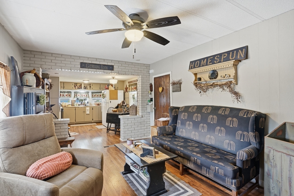 119 Rene Drive Attleboro, MA 02703 - Photo 10 of 22