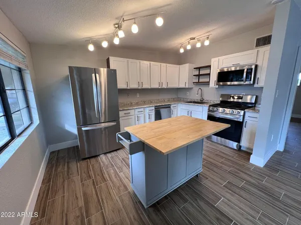 $2,795 | 1405 South Farmer Avenue, Tempe, AZ 85281