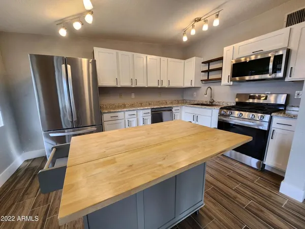 $2,795 | 1405 South Farmer Avenue, Tempe, AZ 85281