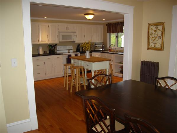 57 Appleton Street Springfield, MA 01108 - Photo 12 of 30