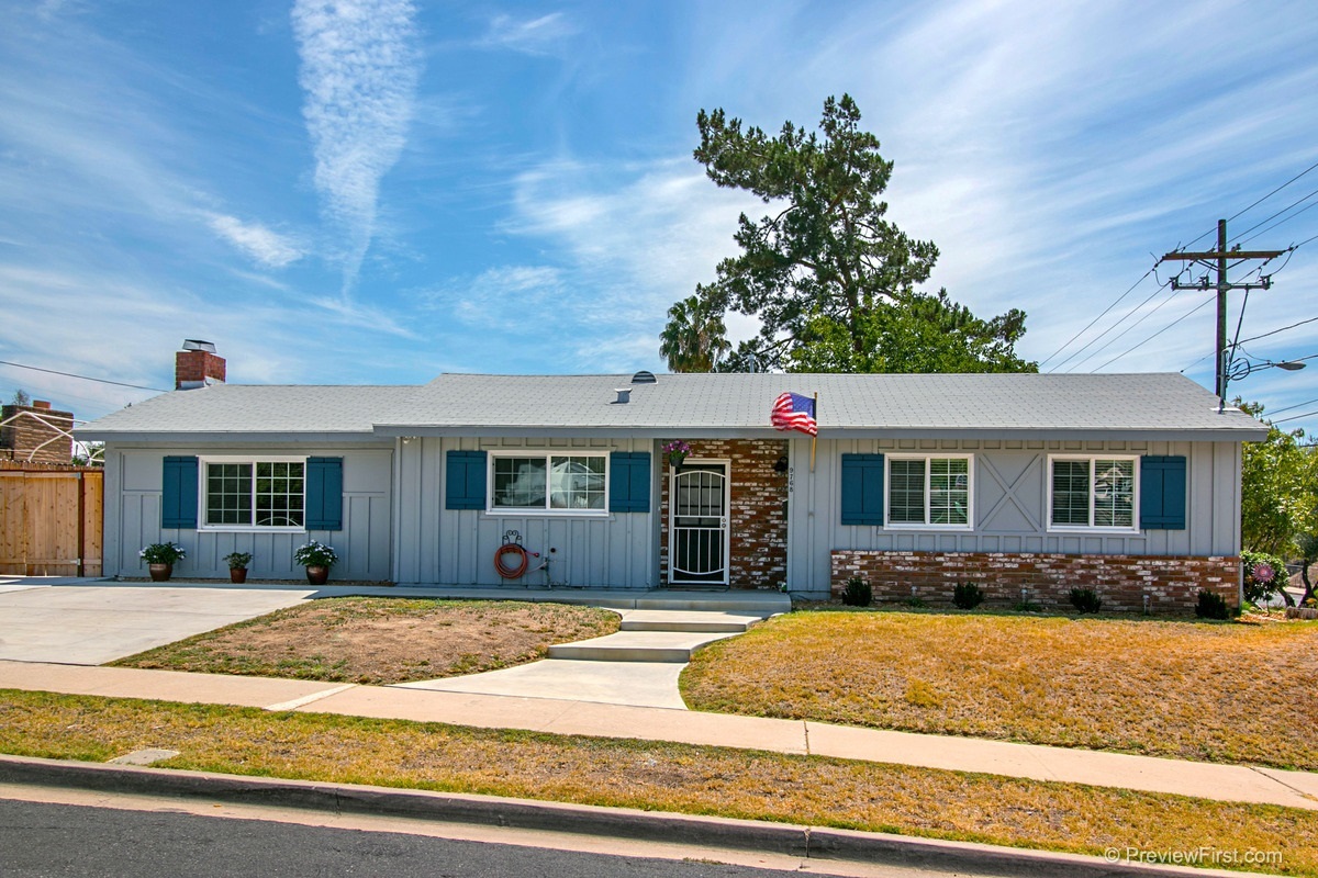 9768 Domer Road Santee, CA 92071 - Photo 4 of 24