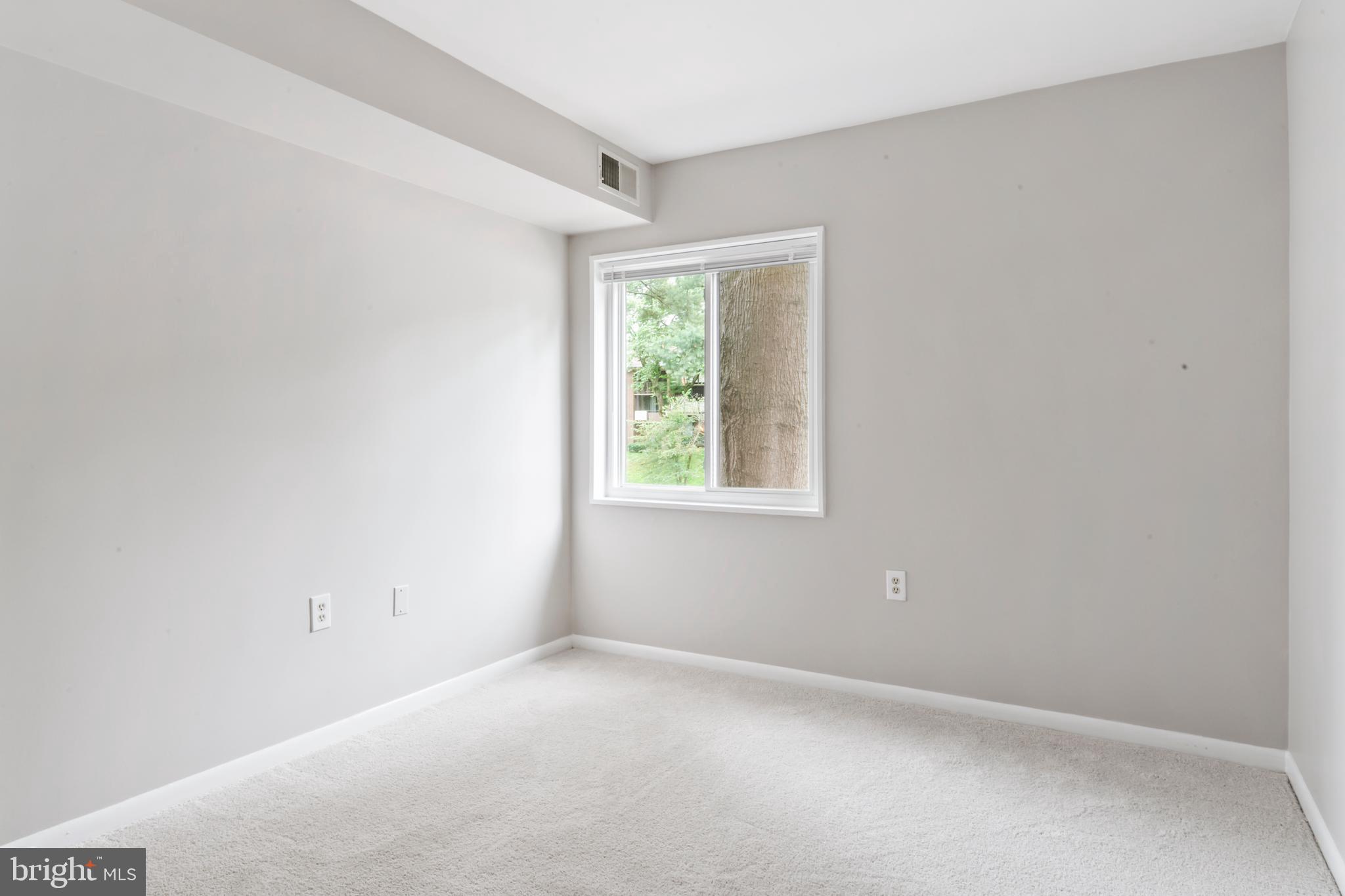 1422 Northgate Square, Unit 12B Reston, VA 20190 - Photo 22 of 36 2nd Bedroom