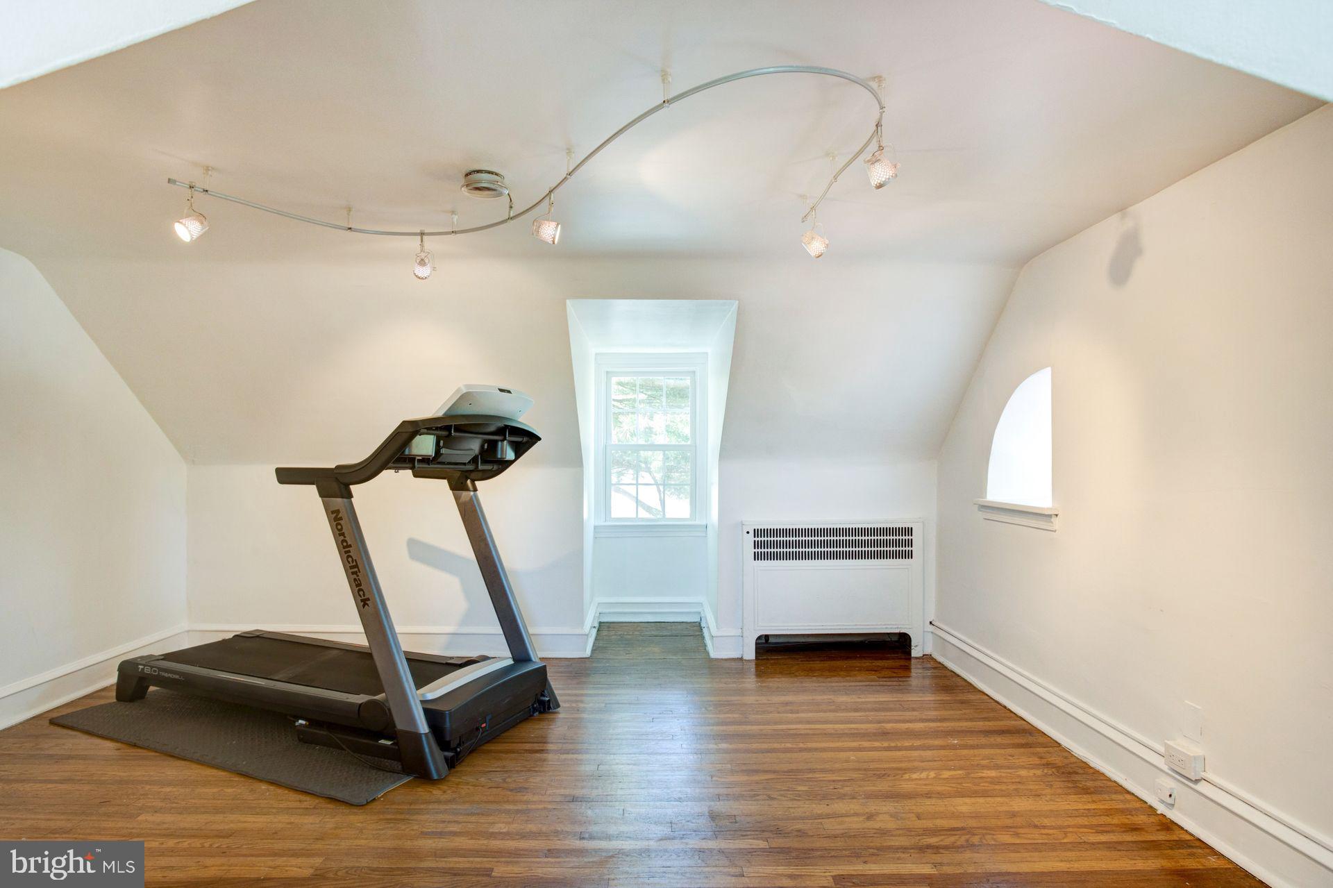 520 Murdoch Road Philadelphia, PA 19119 - Photo 33 of 39 Gallery Image 33
