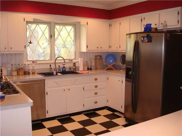 6318 Knyghton Road Indianapolis, IN 46220 - Photo 11 of 22 Gallery Image 11
