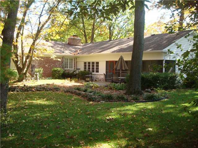 6318 Knyghton Road Indianapolis, IN 46220 - Photo 20 of 22 Gallery Image 20