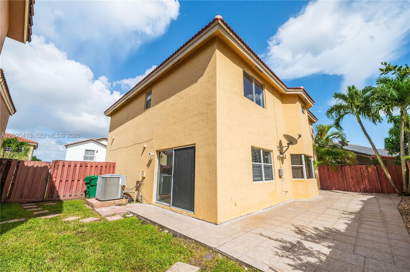 4668 Southwest 153rd Court Miami, FL 33185 - Photo 34 of 37