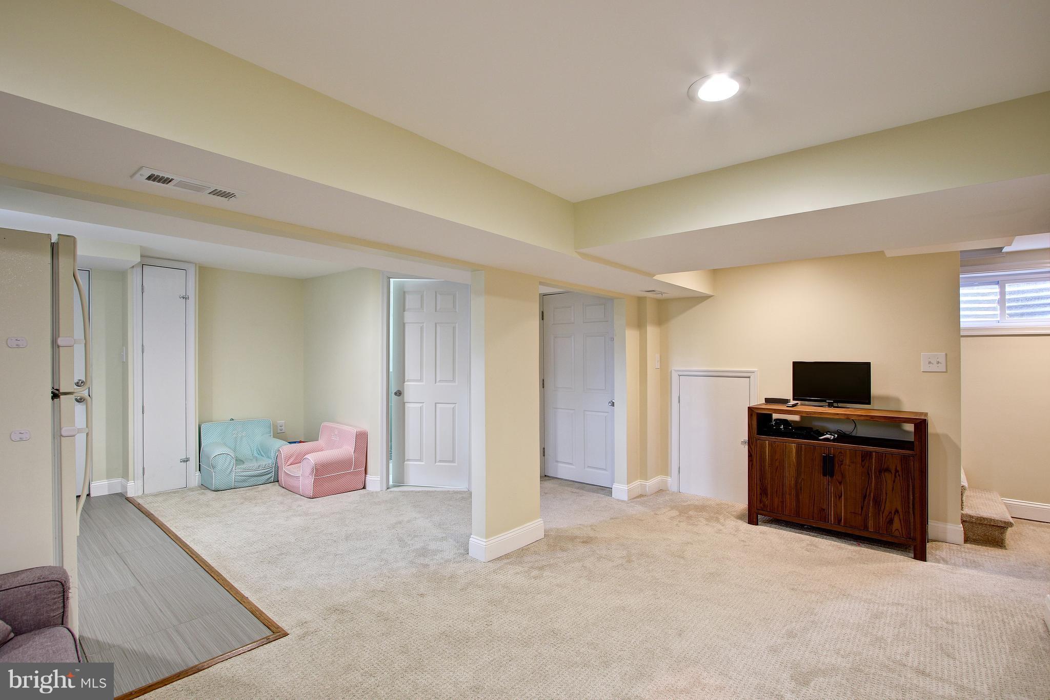 5913 Cranston Road Bethesda, MD 20816 - Photo 21 of 29 LARGE RECREATION ROOM ALSO RENOVATED