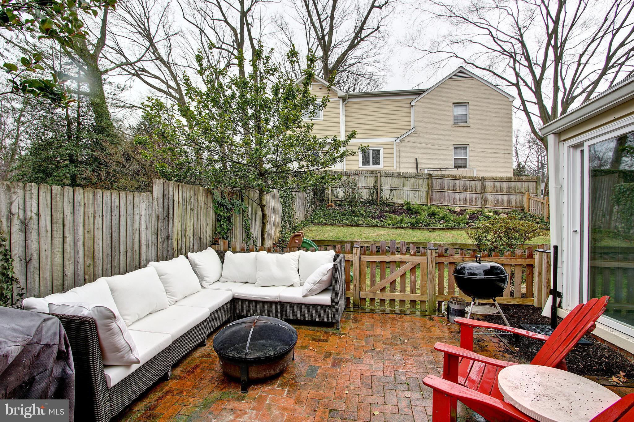 5913 Cranston Road Bethesda, MD 20816 - Photo 27 of 29 BACKYARD PATIO & ENTERTAINMENT AREA