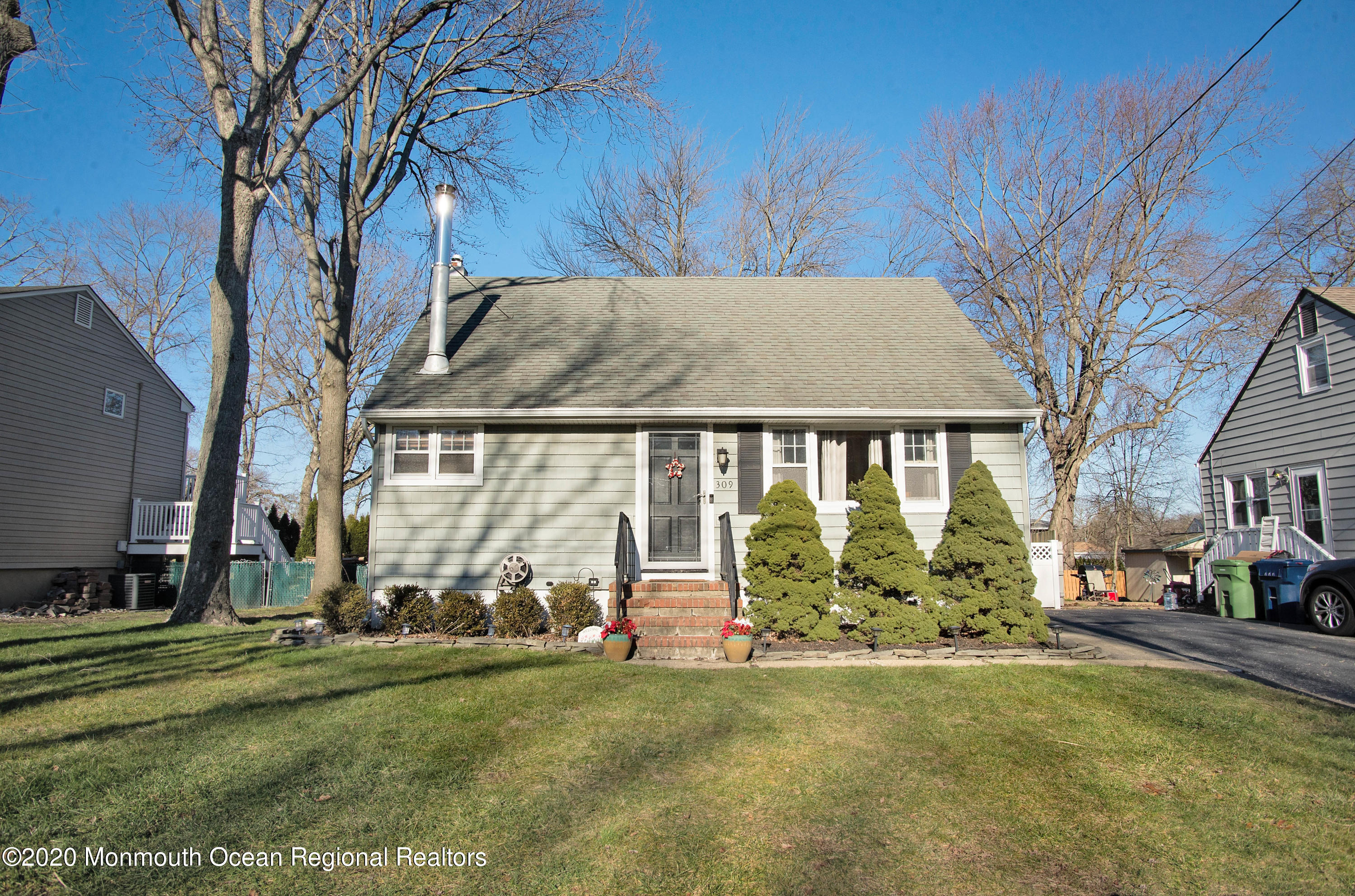 309 Wilson Road Neptune Township, NJ 07753 - Photo 1 of 26 _RMJ5113 front