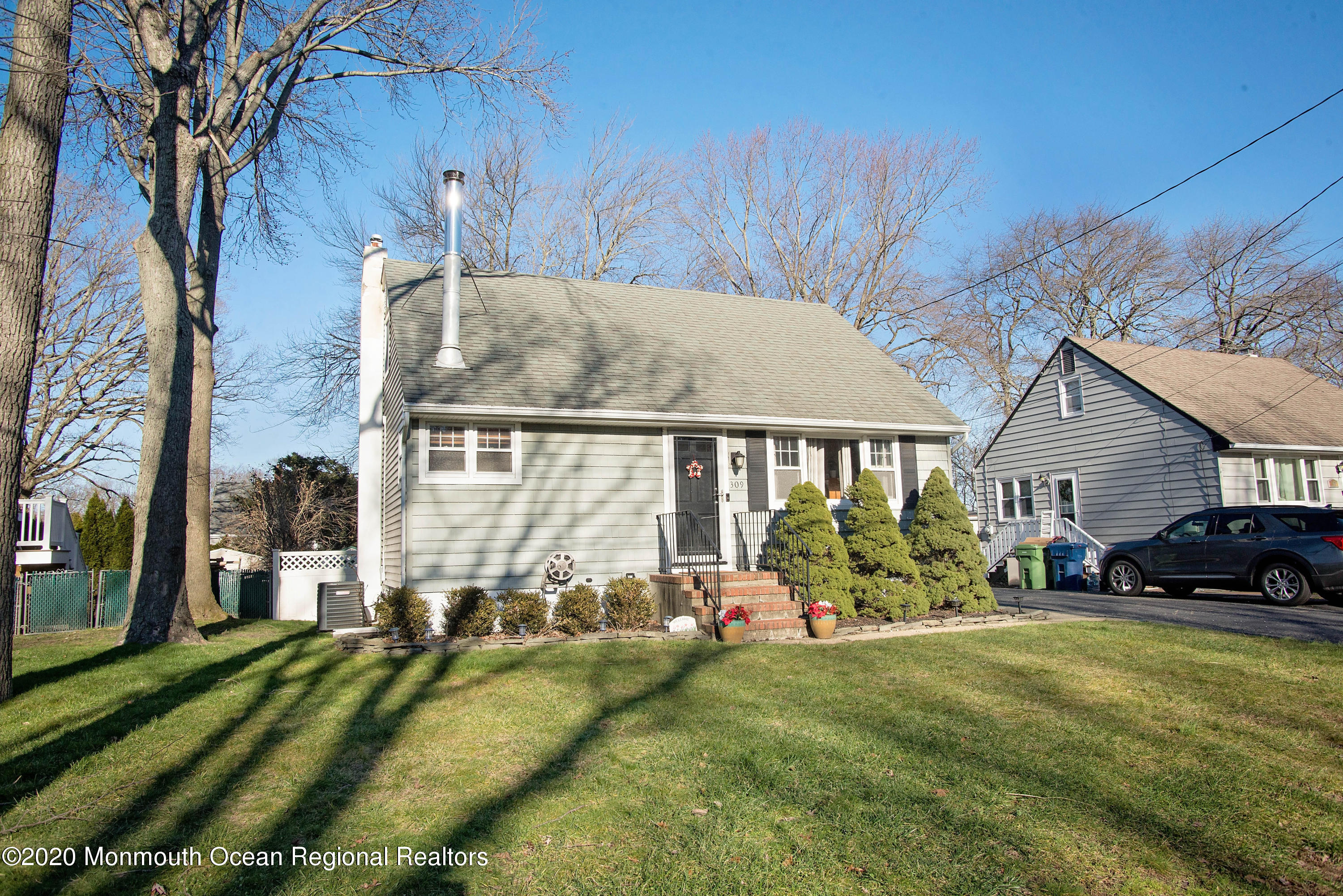 309 Wilson Road Neptune Township, NJ 07753 - Photo 3 of 26 _RMJ5114 front