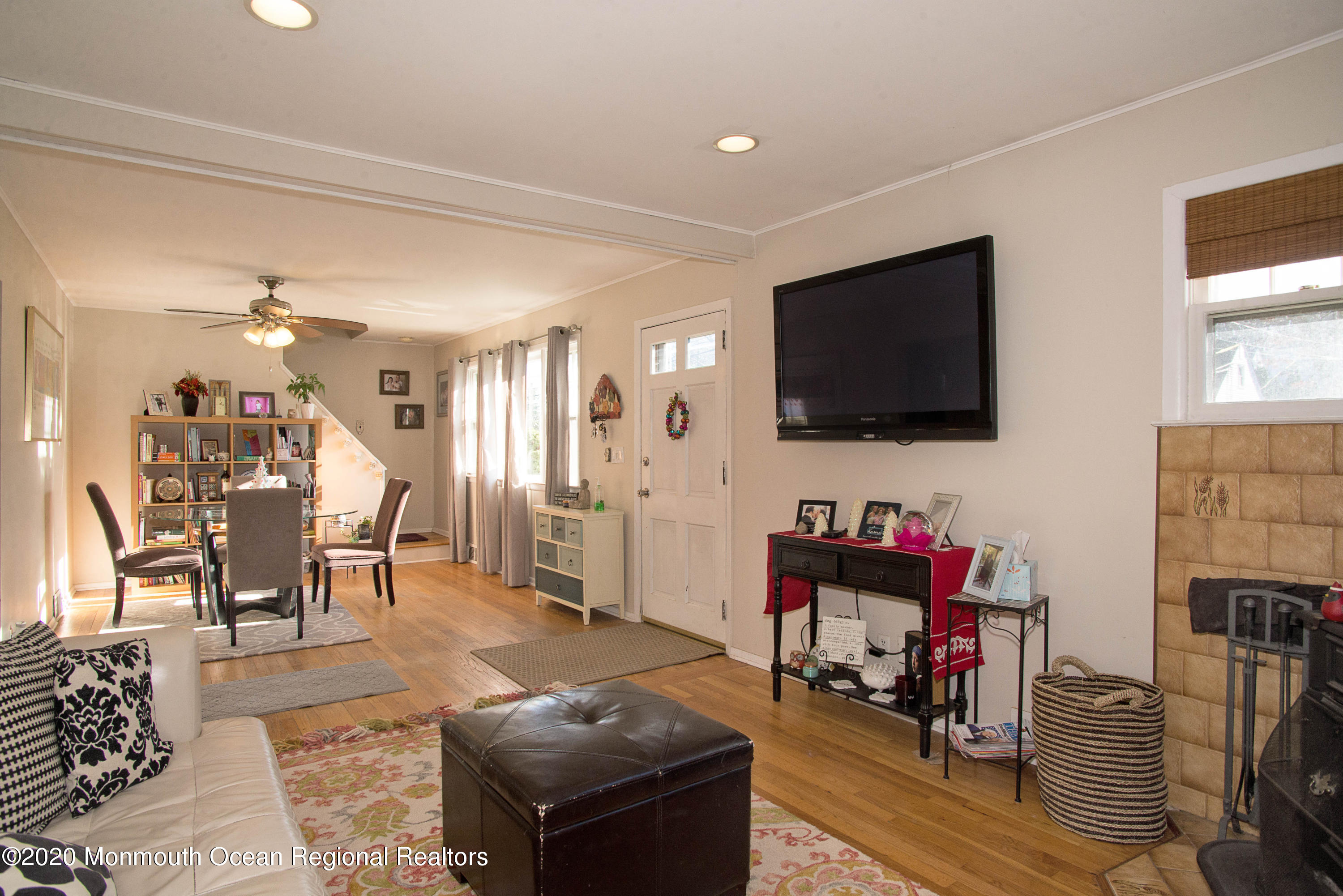 309 Wilson Road Neptune Township, NJ 07753 - Photo 5 of 26 _RMJ5102 living room