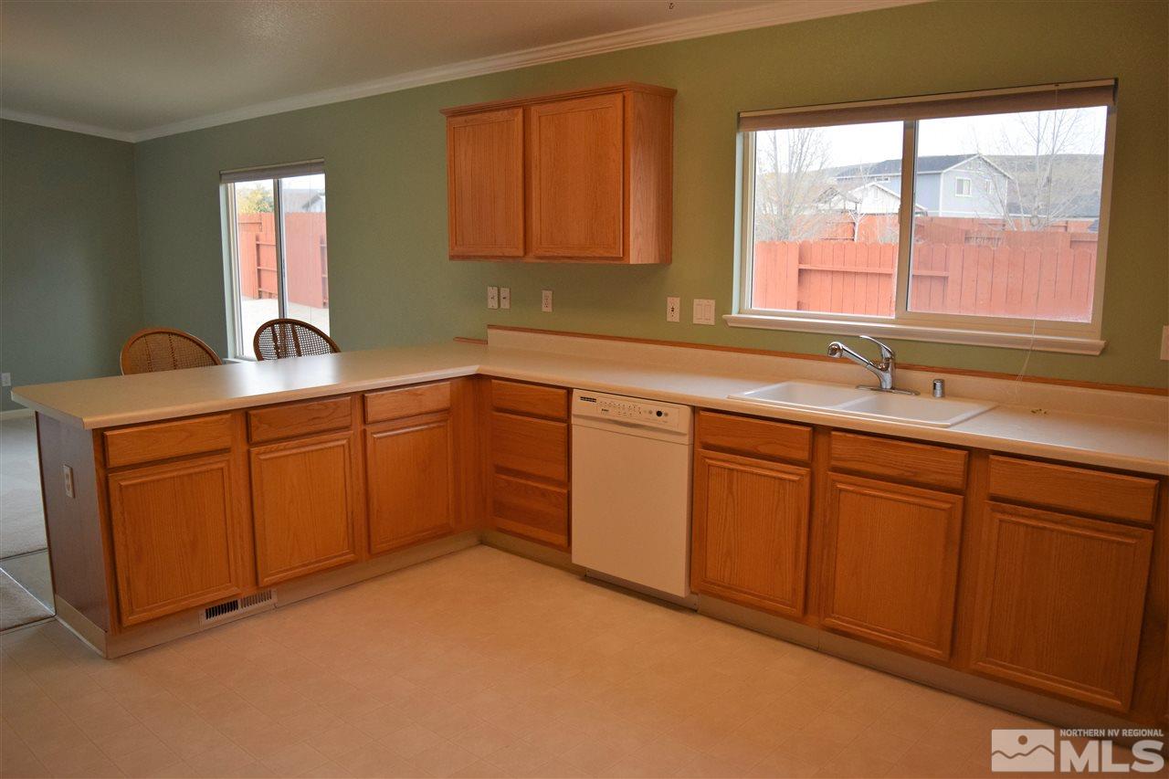 18055 Lockspur Court Reno, NV 89508 - Photo 4 of 16 Photo 4