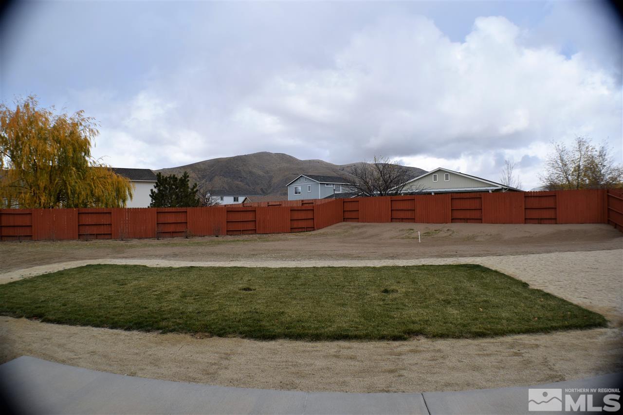 18055 Lockspur Court Reno, NV 89508 - Photo 9 of 16 Photo 9