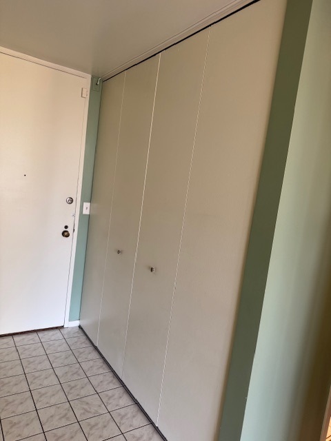 2605 South Indiana Avenue, Unit 708 Chicago, IL 60616 - Photo 19 of 29 a view of an empty room