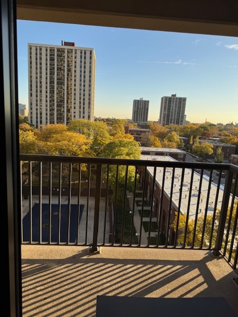 2605 South Indiana Avenue, Unit 708 Chicago, IL 60616 - Photo 23 of 29 a view of building from the balcony