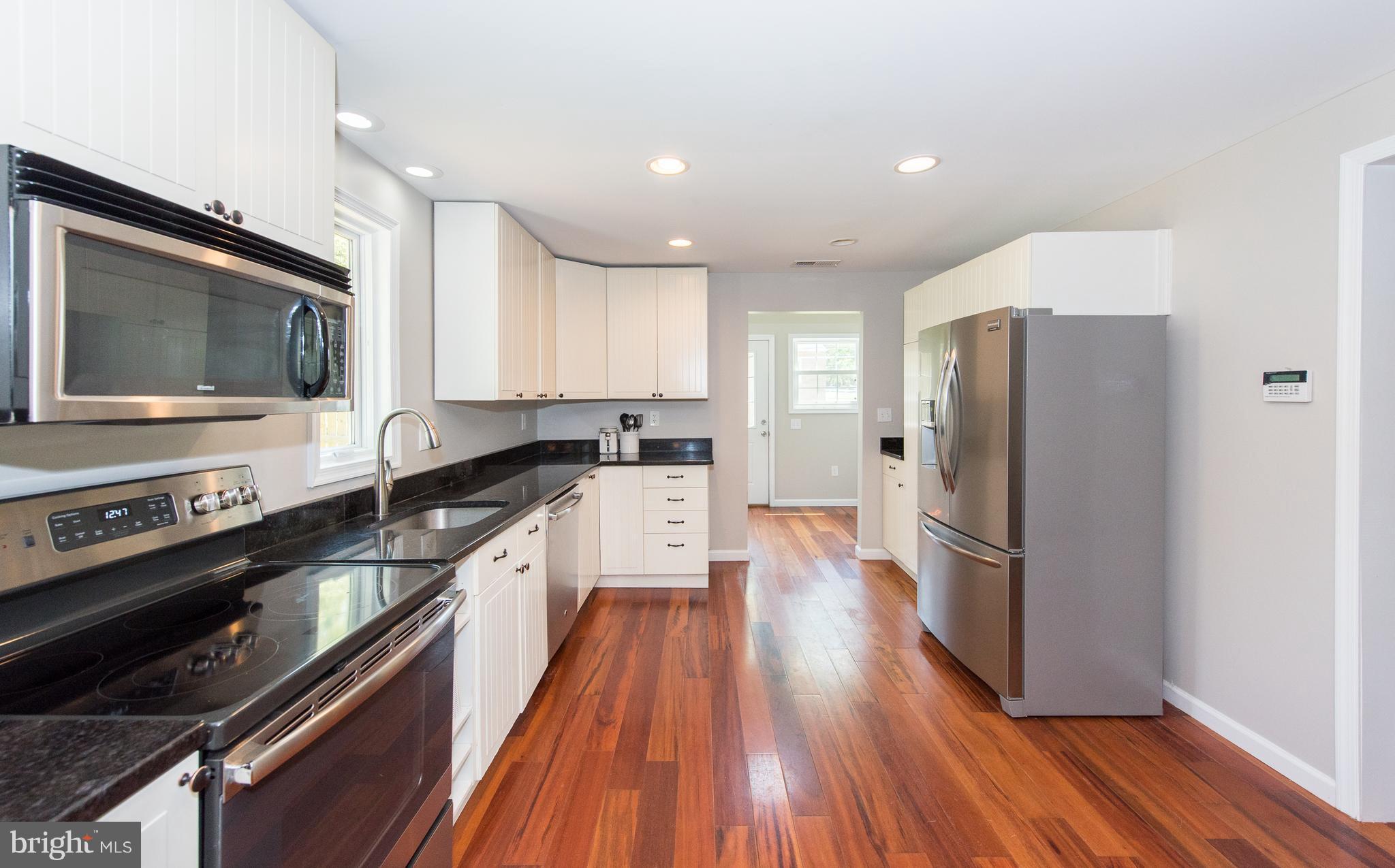 11936 Scaggsville Road Fulton, MD 20759 - Photo 4 of 21 Kitchen