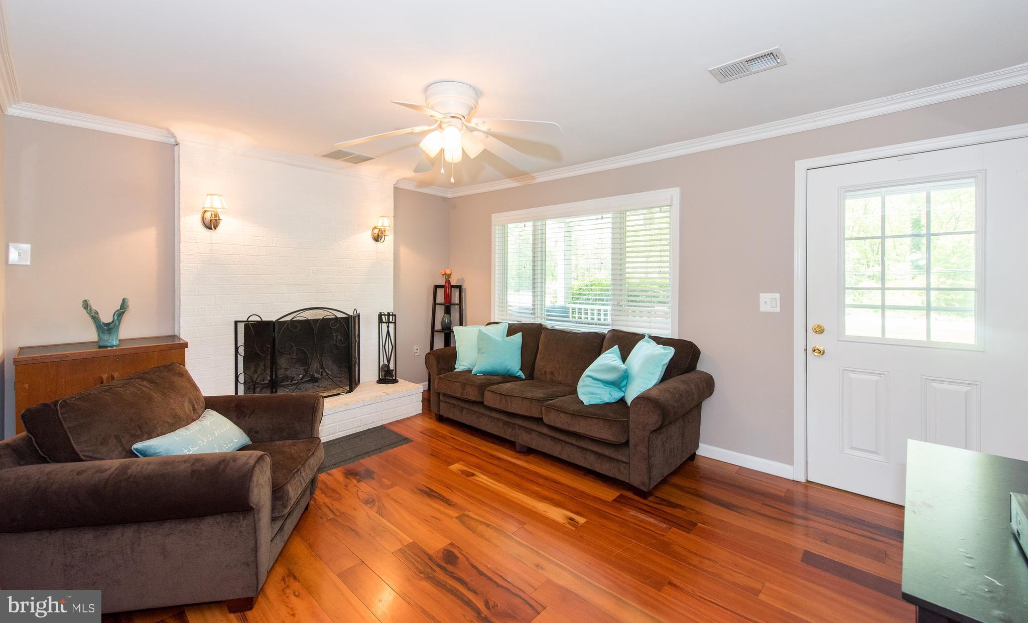 11936 Scaggsville Road Fulton, MD 20759 - Photo 7 of 21 Family Room