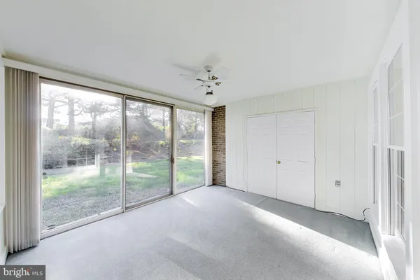 $2,600 | 5707 Brewer House Circle, Unit T2, Rockville, MD 20852