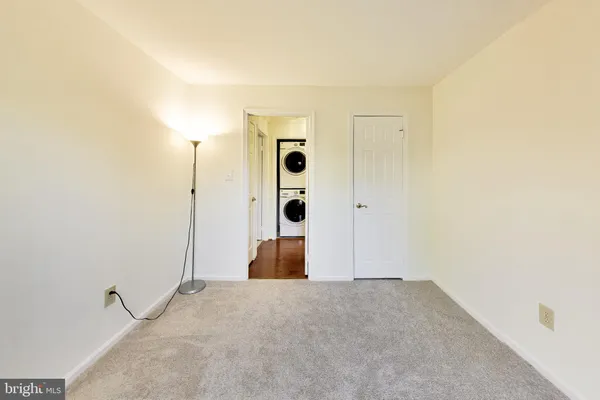 $2,600 | 5707 Brewer House Circle, Unit T2, Rockville, MD 20852