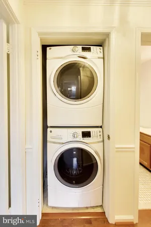 $2,600 | 5707 Brewer House Circle, Unit T2, Rockville, MD 20852