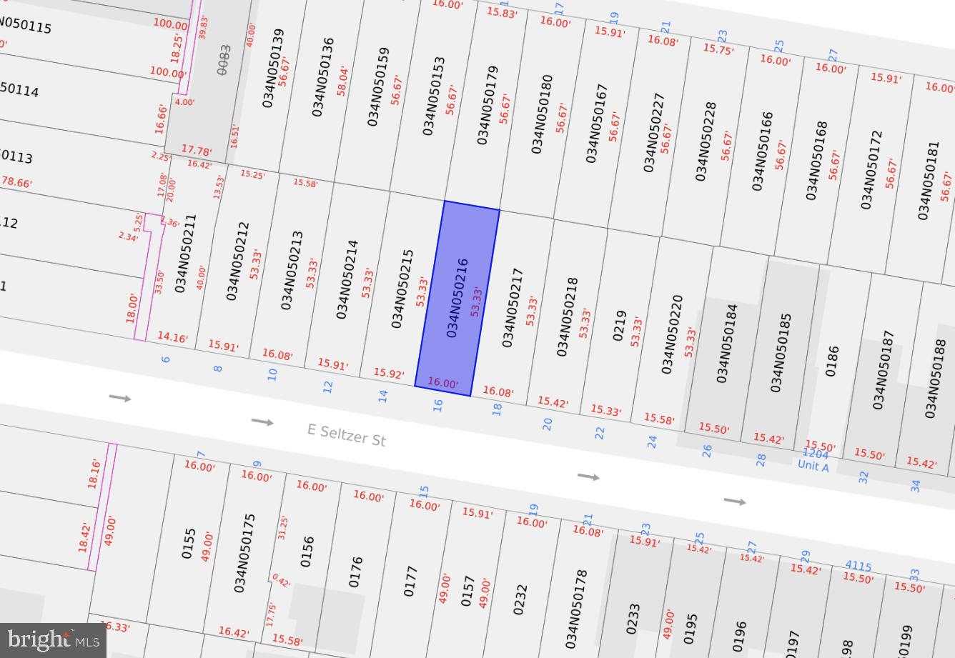 16 East Seltzer Street Philadelphia, PA 19134 - Photo 2 of 2 a bathroom with a bathtub and a sink