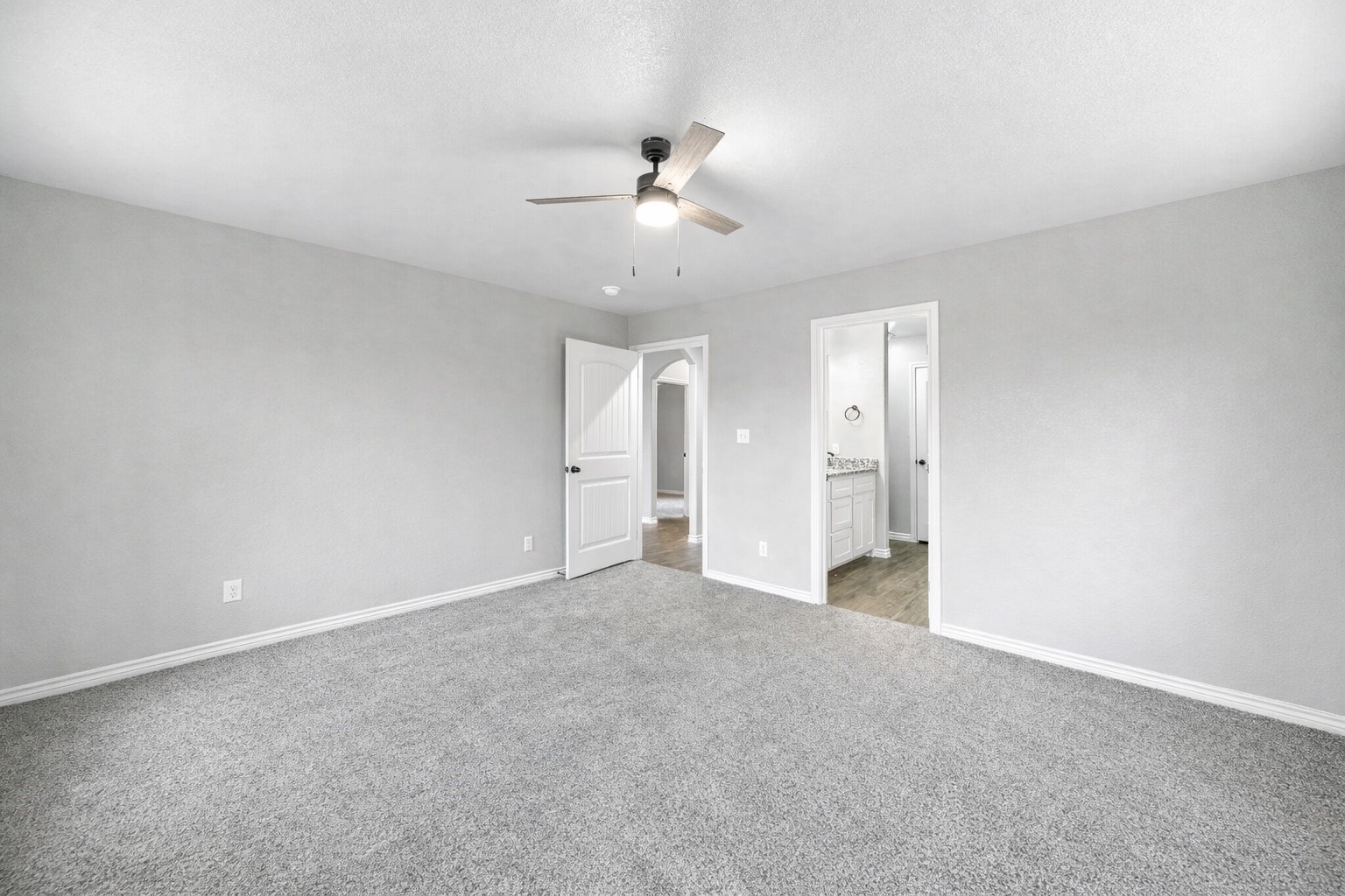 228 St Charles Drive Springtown, TX 76082 - Photo 6 of 16