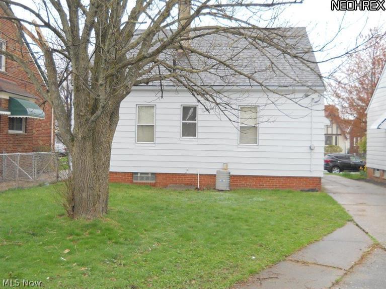 7518 Jameson Road Parma, OH 44129 - Photo 1 of 17