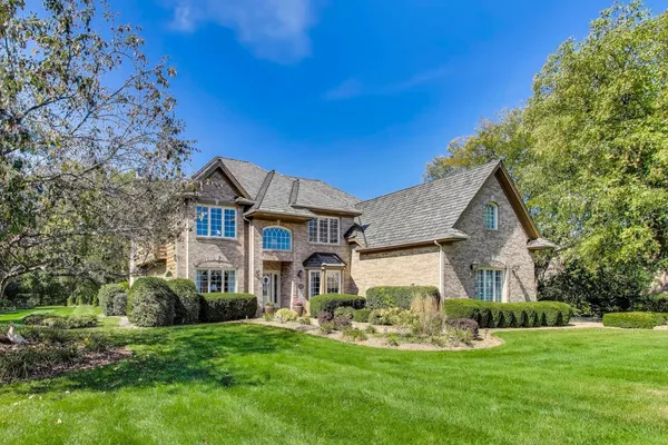 $1,187,500 | 20812 North Swansway, Deer Park, IL 60010