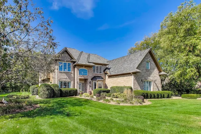 $1,300,000 | 20812 North Swansway, Deer Park, IL 60010