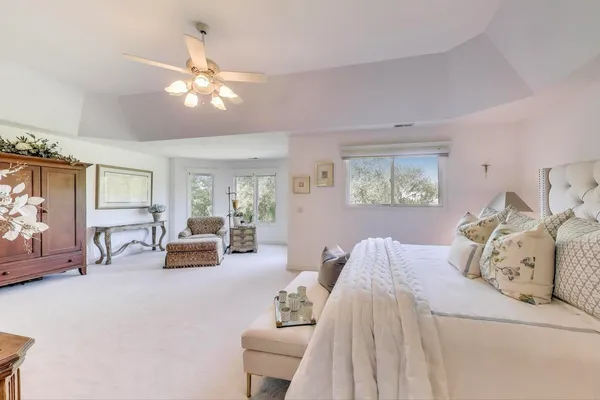 $1,187,500 | 20812 North Swansway, Deer Park, IL 60010