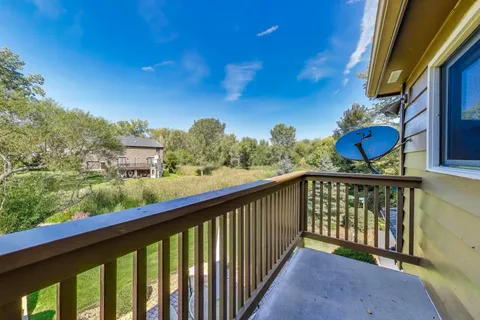 $1,300,000 | 20812 North Swansway, Deer Park, IL 60010