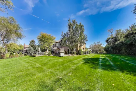 $1,300,000 | 20812 North Swansway, Deer Park, IL 60010