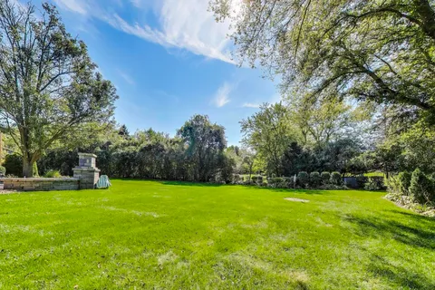 $1,300,000 | 20812 North Swansway, Deer Park, IL 60010