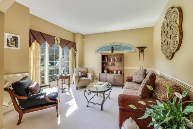 $1,300,000 | 20812 North Swansway, Deer Park, IL 60010