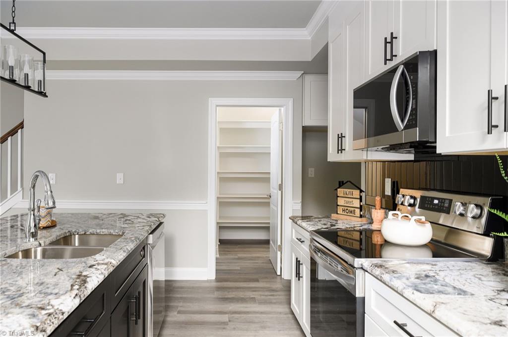 337 Petree Road Winston-Salem, NC 27106 - Photo 6 of 37