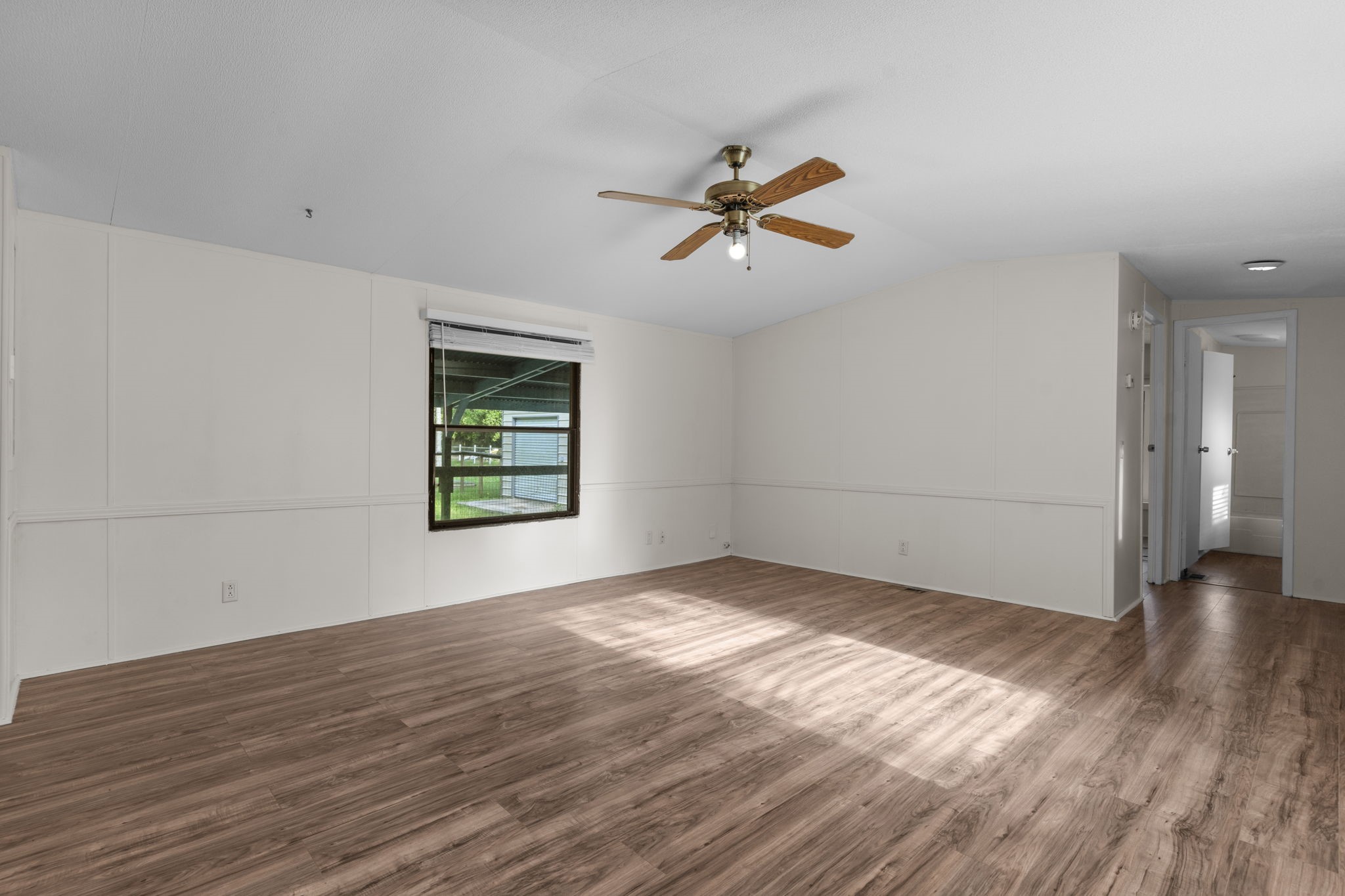 100 County Road 6478 Dayton, TX 77535 - Photo 27 of 40