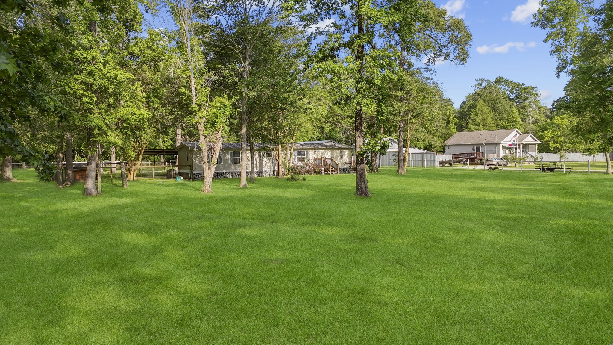 100 County Road 6478 Dayton, TX 77535 - Photo 4 of 40