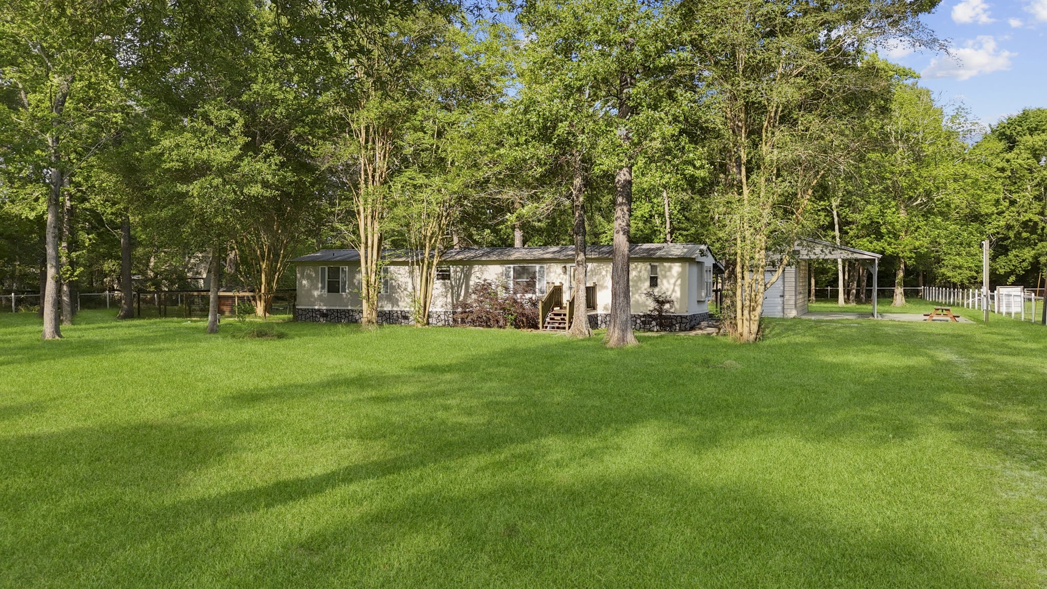 100 County Road 6478 Dayton, TX 77535 - Photo 6 of 40