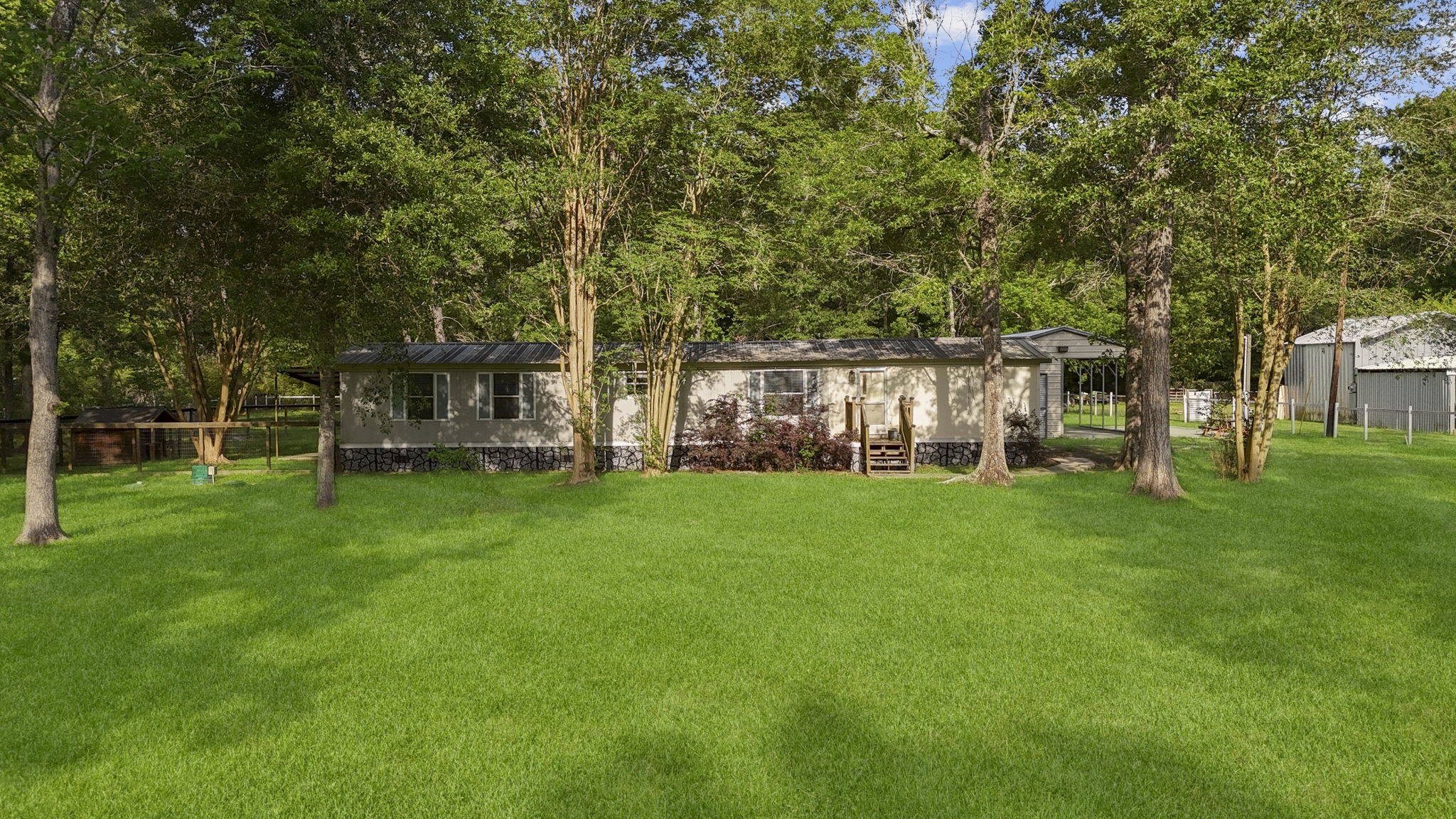 100 County Road 6478 Dayton, TX 77535 - Photo 7 of 40
