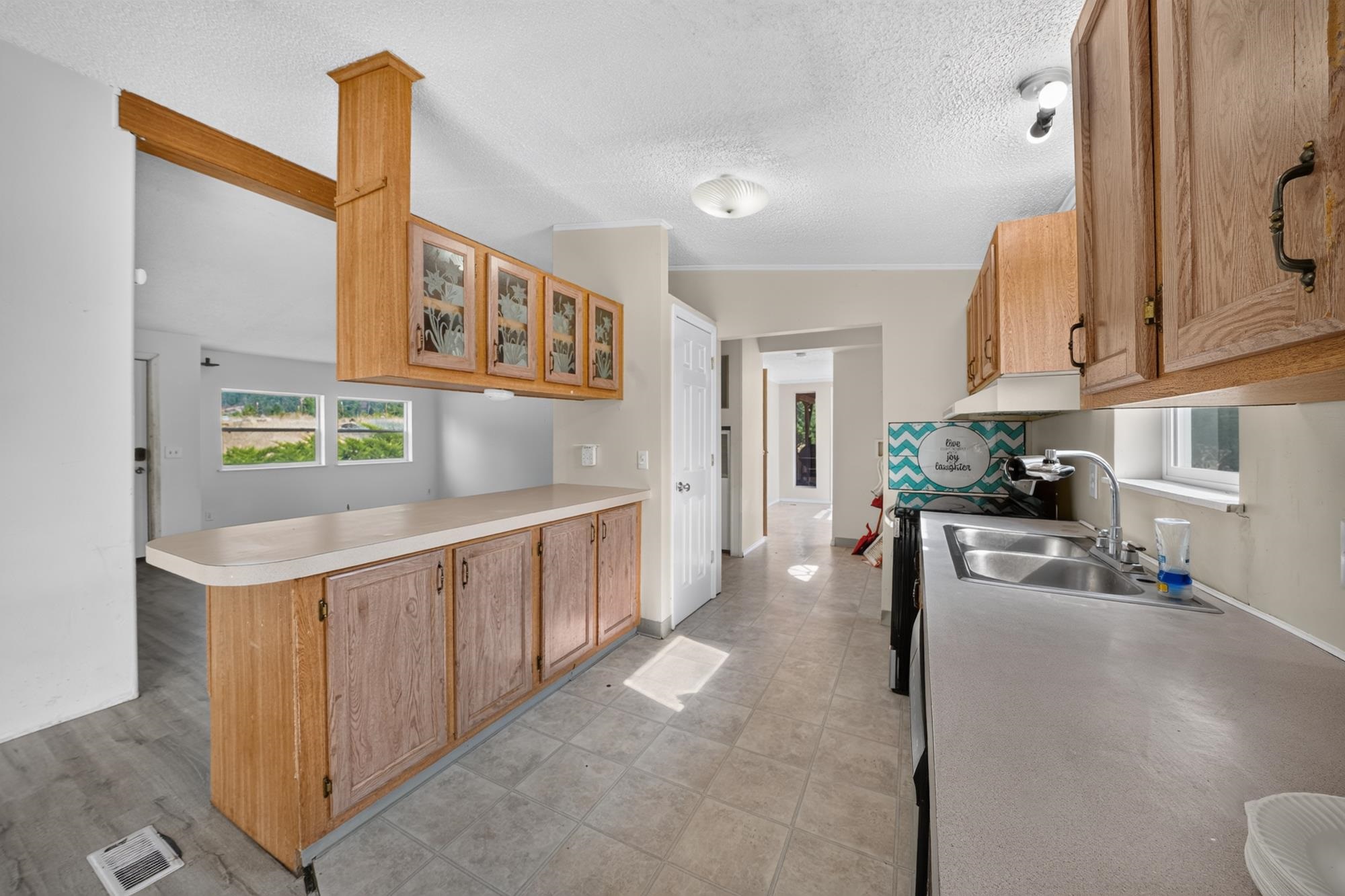 20628 North Mt Carlton Road Mead, WA 99021 - Photo 10 of 43 Gallery Image 10