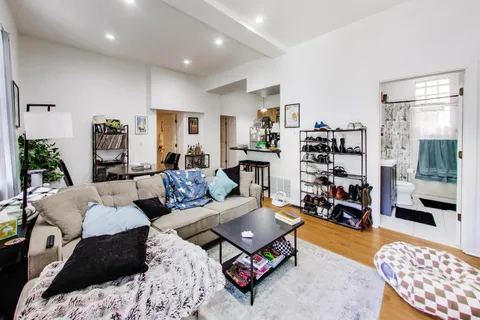 $1,249,000 | 2455 North Sawyer Avenue, Chicago, IL 60647