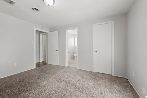 $1,695 | 408 Grantham Road, Baytown, TX 77521